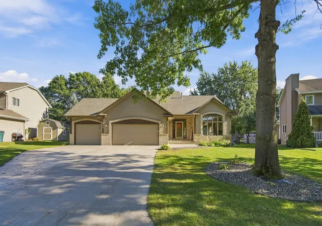 Photo 54 of Single family home for sale at 490 Hawthorn Rd, Circle Pines, MN 55014 | MLS# 7147561 | Listing updated on 2026-10-09