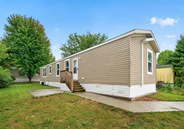Single family home for sale at 14750 W Burnsville Pkwy #211, Burnsville, MN 55306 | MLS# 7147562