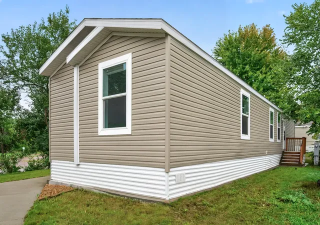 Photo 4 of Single family home for sale at 14750 W Burnsville Pkwy #211, Burnsville, MN 55306 | MLS# 7147562 | Listing updated on 2026-09-23