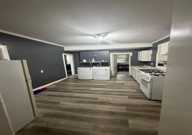 Photo 2 of Multi family home for sale at 467 Beaumont St, Saint Paul, MN 55130 | MLS# 7147588 | Listing updated on 2026-10-20