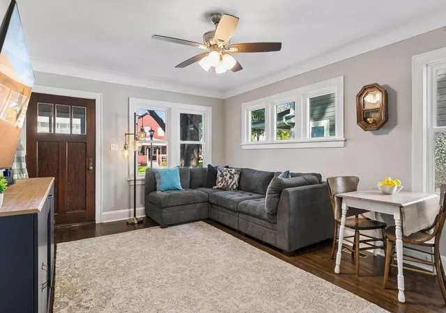 Photo 3 of Single family home for sale at 1318 Eleanor Ave, Saint Paul, MN 55116 | MLS# 7147591 | Listing updated on 2026-10-07