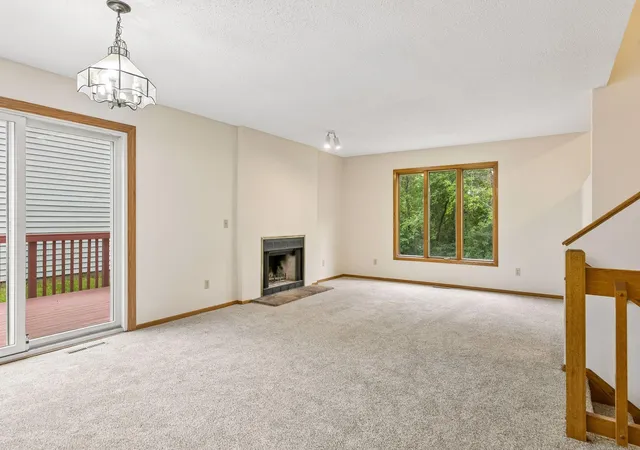 Photo 3 of Single family home for sale at 1432 Willow Crk Ln, Saint Paul, MN 55126 | MLS# 7147593 | Listing updated on 2026-09-22