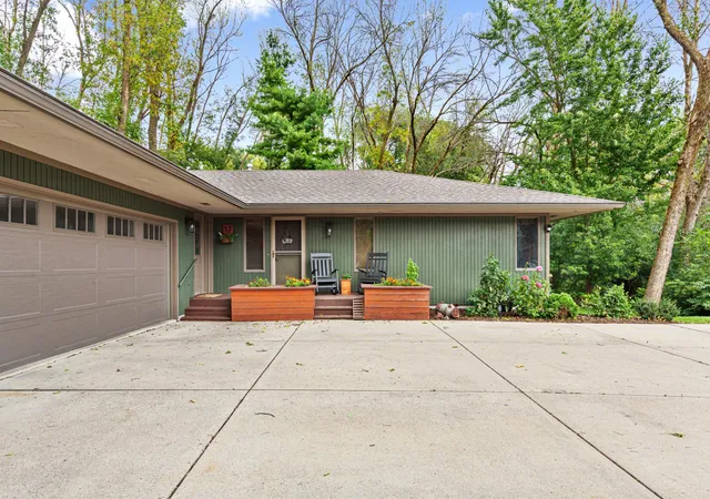 Photo 4 of Single family home for sale at 57 Fairway Pl, Owatonna, MN 55060 | MLS# 7147594 | Listing updated on 2026-09-28