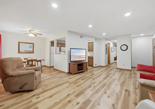 Photo 3 of Single family home for sale at 2032 Stockinger Dr, Saint Cloud, MN 56303 | MLS# 7147595 | Listing updated on 2026-09-24