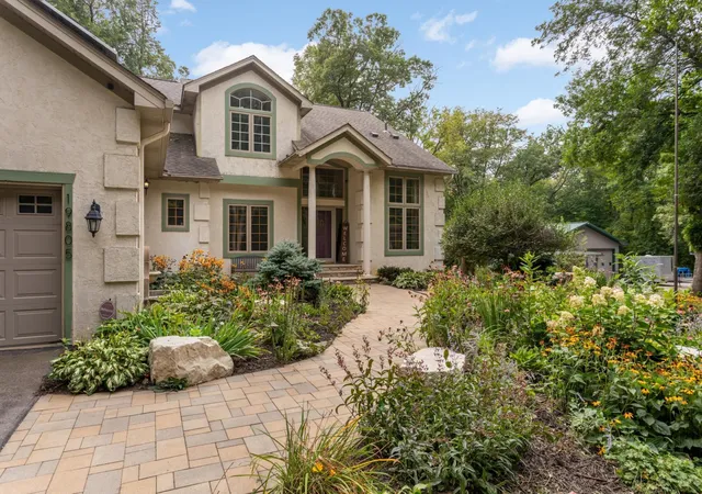 Photo 2 of Single family home for sale at 19805 Olde Sturbridge Rd, Hamel, MN 55340 | MLS# 7147599 | Listing updated on 2026-10-19