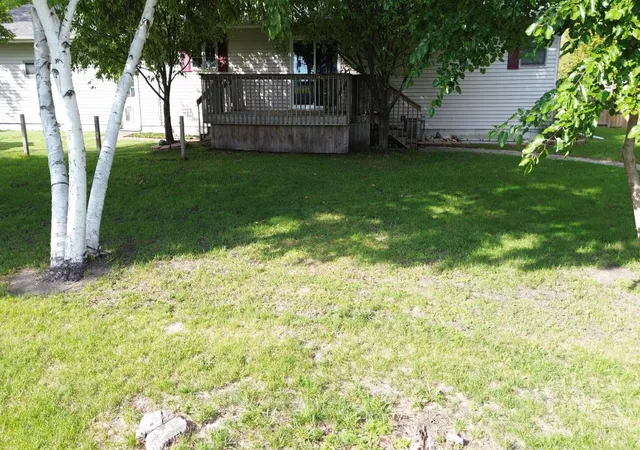 Photo 4 of Single family home for sale at 604 10th Avenue SE, Barnesville, MN 56514 | MLS# 7147606 | Listing updated on 2026-09-22