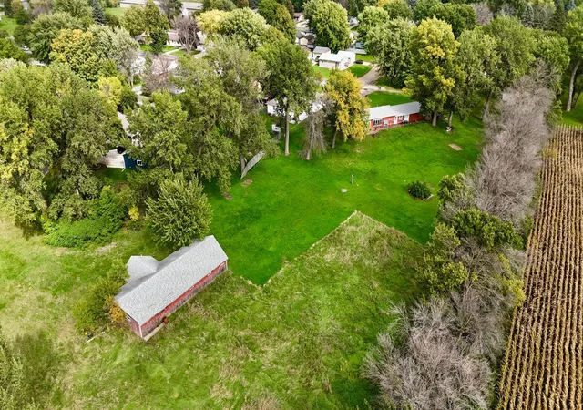Photo 1 of Single family home for sale at 700 Orchard Rd, Worthington, MN 56187 | MLS# 7147621 | Listing updated on 2026-09-30