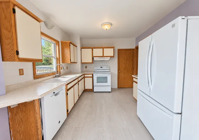 Photo 2 of Single family home for sale at 312 Ione Ave Ne, Hill City, MN 55748 | MLS# 7147641 | Listing updated on 2026-09-29