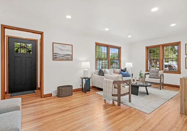 Photo 3 of Sale Pending at 2659 Mckinley St Ne, Minneapolis, MN 55418 | MLS# 7147662 | Listing updated on 2026-10-01