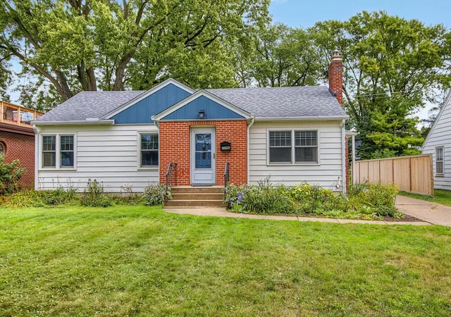 Photo 2 of Single family home for sale at 1796 Holton St, Saint Paul, MN 55113 | MLS# 7147668 | Listing updated on 2026-10-08