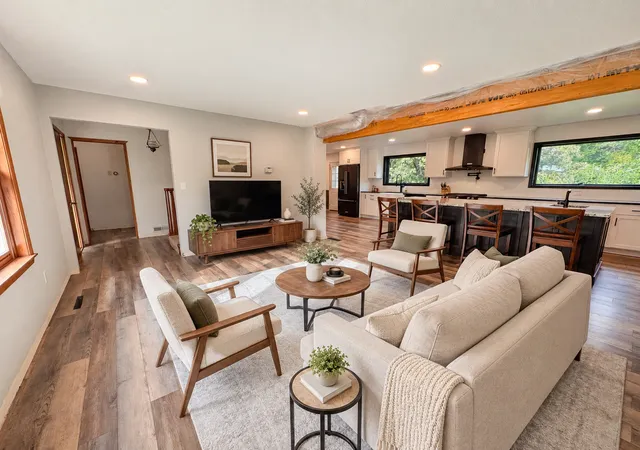 Photo 3 of Single family home for sale at 615 S Woodland Dr, Fergus Falls, MN 56537 | MLS# 7147671 | Listing updated on 2026-09-22