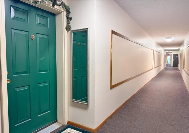 Listing Photo 4 - Condo for sale in building located at 400 Kennedy Park Cir, Fergus Falls, MN 56537 - Unit #102