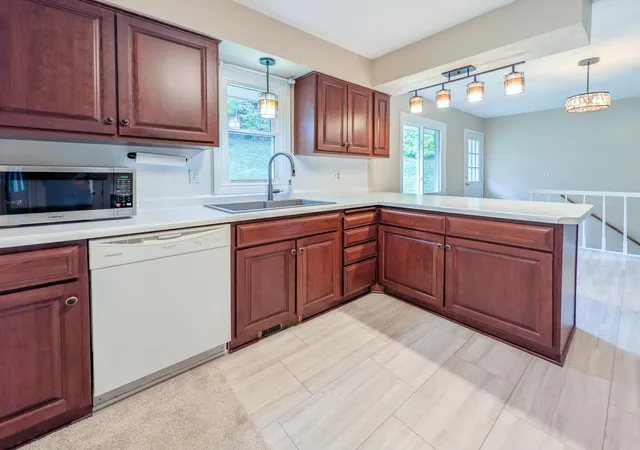 Photo 1 of Single family home for sale at 2601 Brookview Dr, Burnsville, MN 55337 | MLS# 7147695 | Listing updated on 2026-10-16
