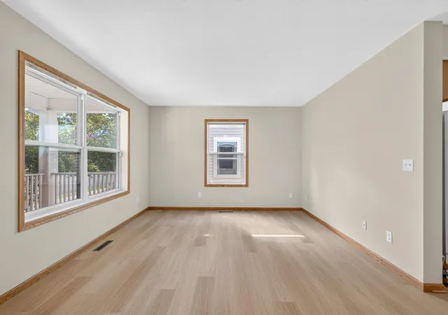 Photo 2 of Single family home for sale at 607 1st Avenue Nw, Osseo, MN 55369 | MLS# 7147736 | Listing updated on 2026-10-05