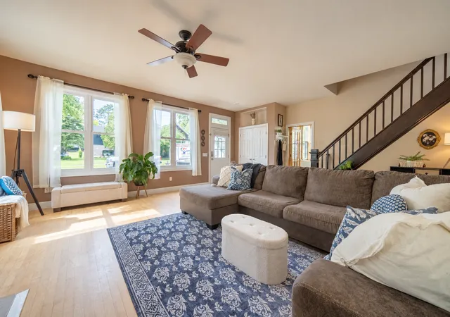 Photo 3 of Single family home for sale at 702 1st Avenue Nw, Chisholm, MN 55719 | MLS# 7147767 | Listing updated on 2026-10-05