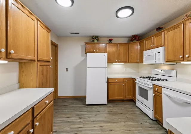 Photo 3 of Single family home for sale at 3070 Timberwood Ct #32, Saint Paul, MN 55121 | MLS# 7147773 | Listing updated on 2026-10-07