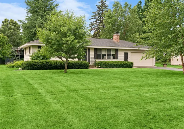 Photo 1 of Single family home for sale at 15525 7th Avenue N, Minneapolis, MN 55447 | MLS# 7147783 | Listing updated on 2026-10-07