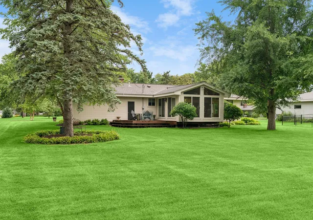 Photo 3 of Single family home for sale at 15525 7th Avenue N, Minneapolis, MN 55447 | MLS# 7147783 | Listing updated on 2026-10-07