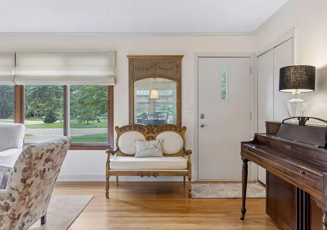 Photo 4 of Single family home for sale at 15525 7th Avenue N, Minneapolis, MN 55447 | MLS# 7147783 | Listing updated on 2026-10-07
