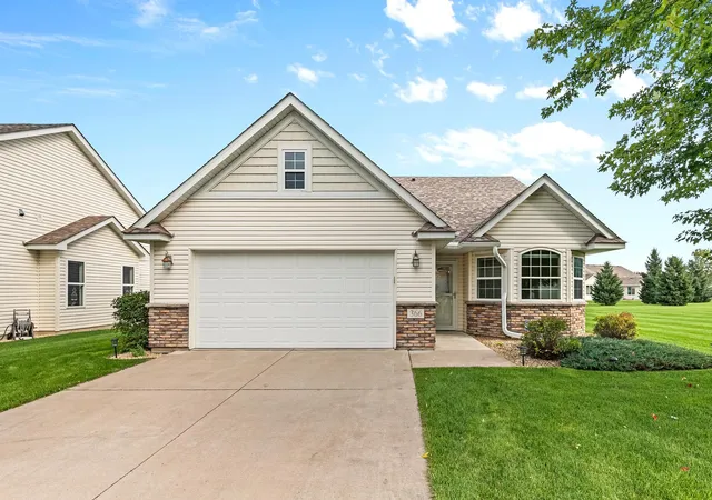 Photo 1 of Single family home for sale at 366 25th Lane Se, Cambridge, MN 55008 | MLS# 7147787 | Listing updated on 2026-10-06