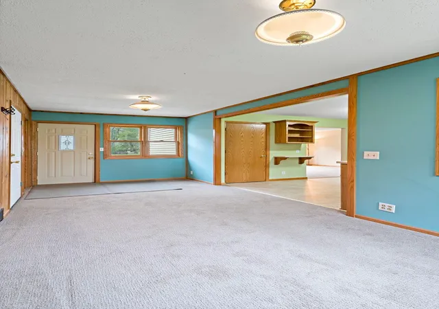 Photo 3 of Single family home for sale at 56 East Rd, Circle Pines, MN 55014 | MLS# 7147788 | Listing updated on 2026-10-02