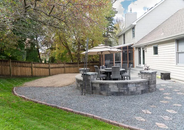 Photo 2 of Single family home for sale at 726 Camberwell Dr, Saint Paul, MN 55123 | MLS# 7147793 | Listing updated on 2026-10-13