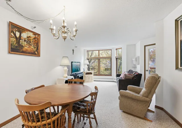 Photo 4 of Condo for sale at 500 County Rd B W #328, Saint Paul, MN 55113 | MLS# 7147828 | Listing updated on 2026-10-21