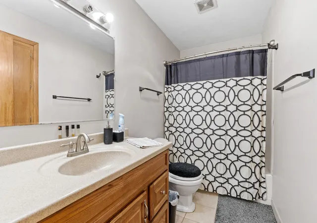 Photo 4 of Single family home for sale at 511 7th Avenue E, Shakopee, MN 55379 | MLS# 7147839 | Listing updated on 2026-10-19