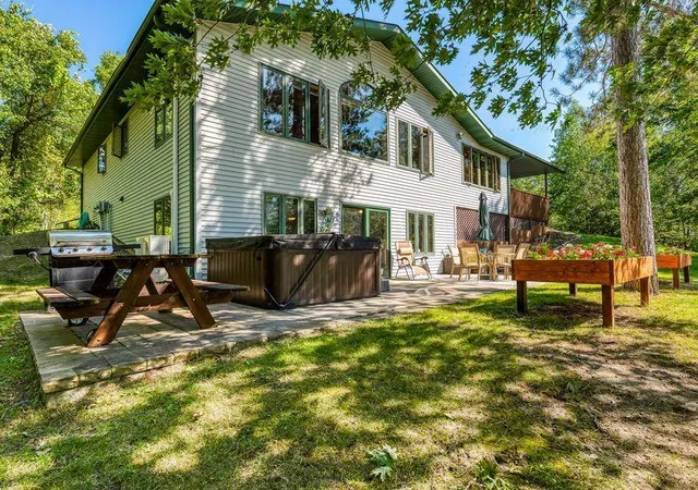 Photo 3 of Single family home for sale at 7105 Little Wolf Rd Nw, Cass Lake, MN 56633 | MLS# 7147849 | Listing updated on 2026-09-21