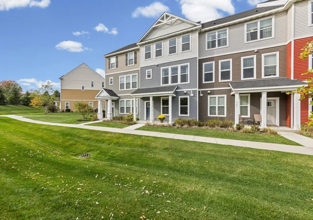 Photo 3 of Single family home for sale at 649 Satori Way, Chaska, MN 55318 | MLS# 7147871 | Listing updated on 2026-10-16