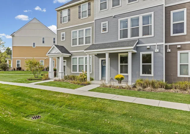 Photo 4 of Single family home for sale at 649 Satori Way, Chaska, MN 55318 | MLS# 7147871 | Listing updated on 2026-10-16