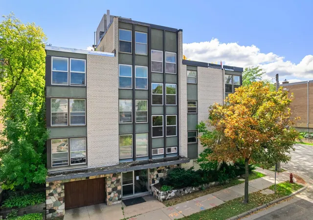 Listing Photo 5 - Condo for sale in building located at 821 Douglas Ave, Minneapolis, MN 55403 - Unit #204