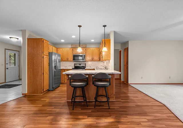 Photo 3 of Single family home for sale at 2516 Crestview Ln, Brainerd, MN 56401 | MLS# 7147882 | Listing updated on 2026-10-07