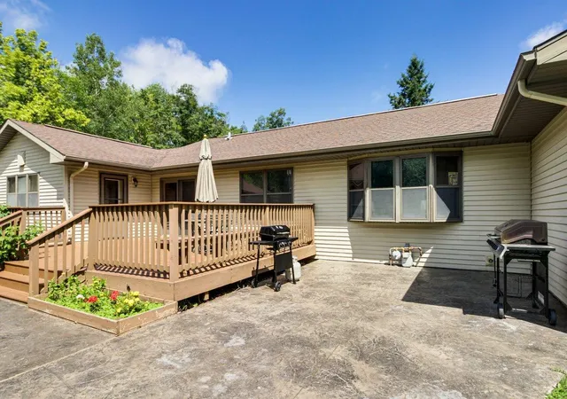 Photo 4 of Single family home for sale at 10225 State Hwy 27, Onamia, MN 56359 | MLS# 7147915 | Listing updated on 2026-10-07