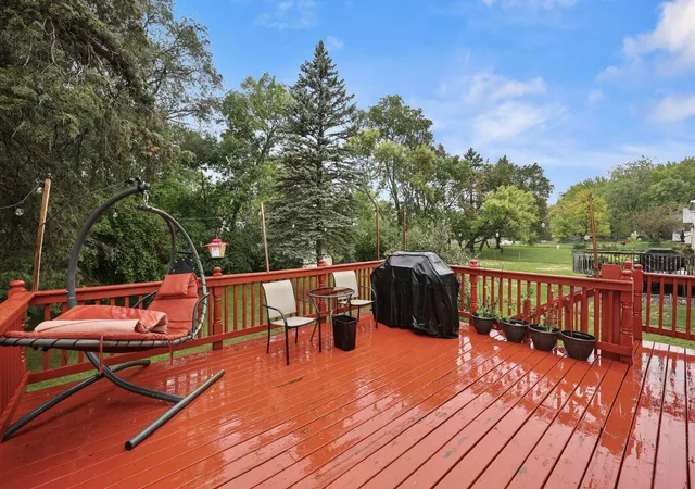 Photo 2 of Single family home for sale at 813 7th Avenue N, Sauk Rapids, MN 56379 | MLS# 7147919 | Listing updated on 2026-10-19