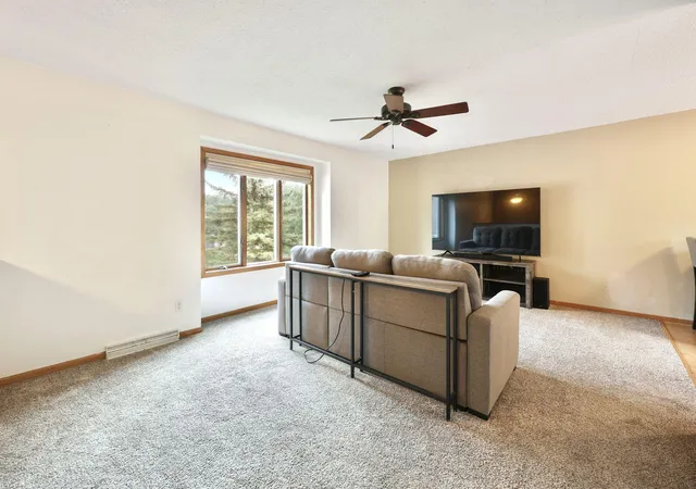Photo 4 of Single family home for sale at 813 7th Avenue N, Sauk Rapids, MN 56379 | MLS# 7147919 | Listing updated on 2026-10-08