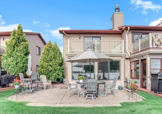 Photo 2 of Single family home for sale at 59 1st Street Se, Forest Lake, MN 55025 | MLS# 7147923 | Listing updated on 2026-09-26