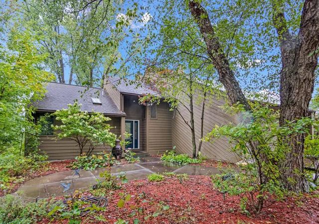 Single family home for sale at 10120 Manning Ave N, Stillwater, MN 55082 | MLS# 7147924