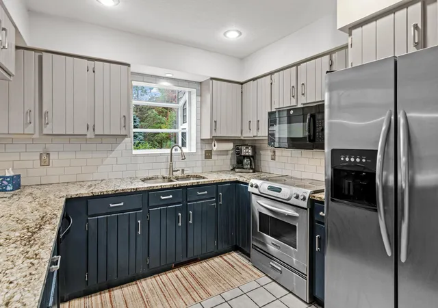 Photo 2 of Single family home for sale at 10120 Manning Ave N, Stillwater, MN 55082 | MLS# 7147924 | Listing updated on 2026-09-22