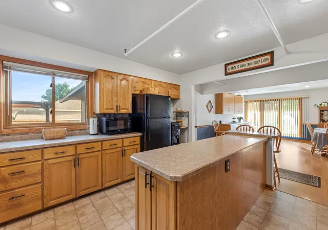 Photo 4 of Single family home for sale at 109 S Winnebago St, Caledonia, MN 55921 | MLS# 7147931 | Listing updated on 2026-10-06
