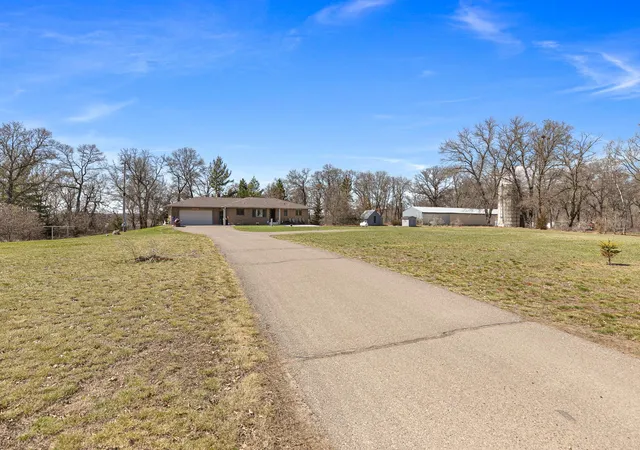 Photo 2 of Single family home for sale at 21453 165th Avenue, Little Falls, MN 56345 | MLS# 7147935 | Listing updated on 2026-09-22