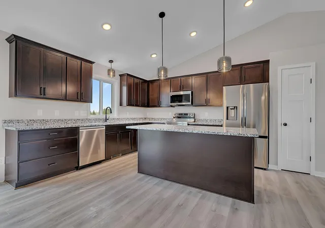 Photo 3 of Single family home for sale at 1609 3rd Street S, Cold Spring, MN 56320 | MLS# 7147944 | Listing updated on 2026-09-28