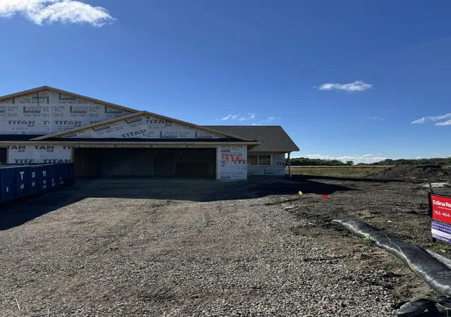 Photo 3 of Single family home for sale at 416 5th Street W, Maple Lake, MN 55358 | MLS# 7147955 | Listing updated on 2026-10-19