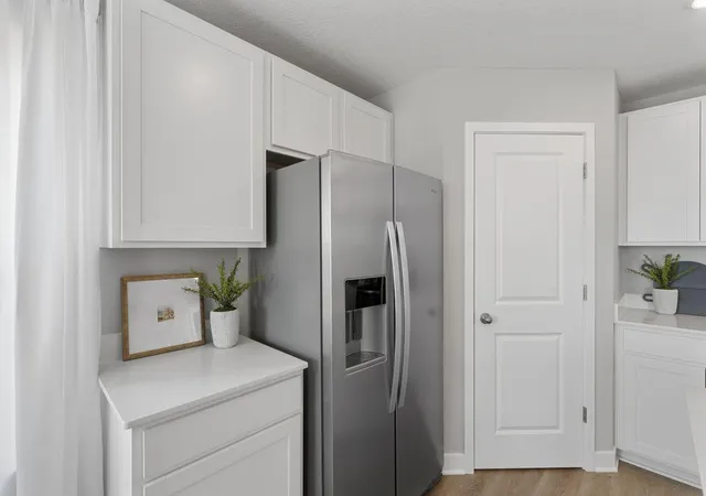 Photo 4 of Single family home for sale at 1971 Aztec Ave, Shakopee, MN 55379 | MLS# 7147959 | Listing updated on 2026-09-21