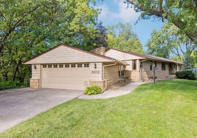 Photo 2 of Single family home for sale at 5018 Normandale Ct, Minneapolis, MN 55436 | MLS# 7147965 | Listing updated on 2026-10-08