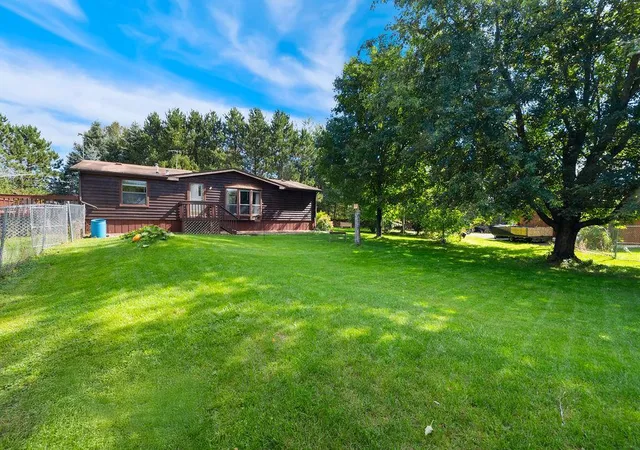Photo 3 of Single family home for sale at 175 W Stark Rd, Esko, MN 55733 | MLS# 7147983 | Listing updated on 2026-10-07