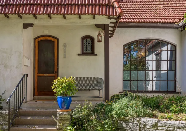Photo 1 of Single family home for sale at 611 6th Avenue Se, Minneapolis, MN 55414 | MLS# 7147996 | Listing updated on 2026-10-29