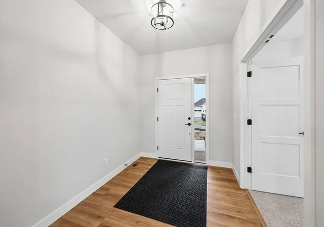 Photo 3 of Single family home for sale at 858 Greywood Blvd SW, Delano, MN 55328 | MLS# 7148001 | Listing updated on 2026-09-24