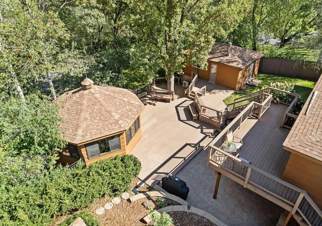 Photo 2 of Single family home for sale at 1615 Laurel Ave, Hudson, WI 54016 | MLS# 7148006 | Listing updated on 2026-10-08