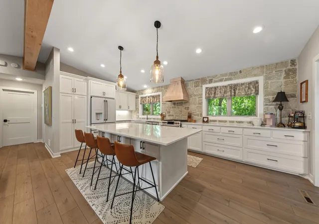 Photo 1 of Single family home for sale at 19143 Orchard Trl, Lakeville, MN 55044 | MLS# 7148016 | Listing updated on 2026-09-22